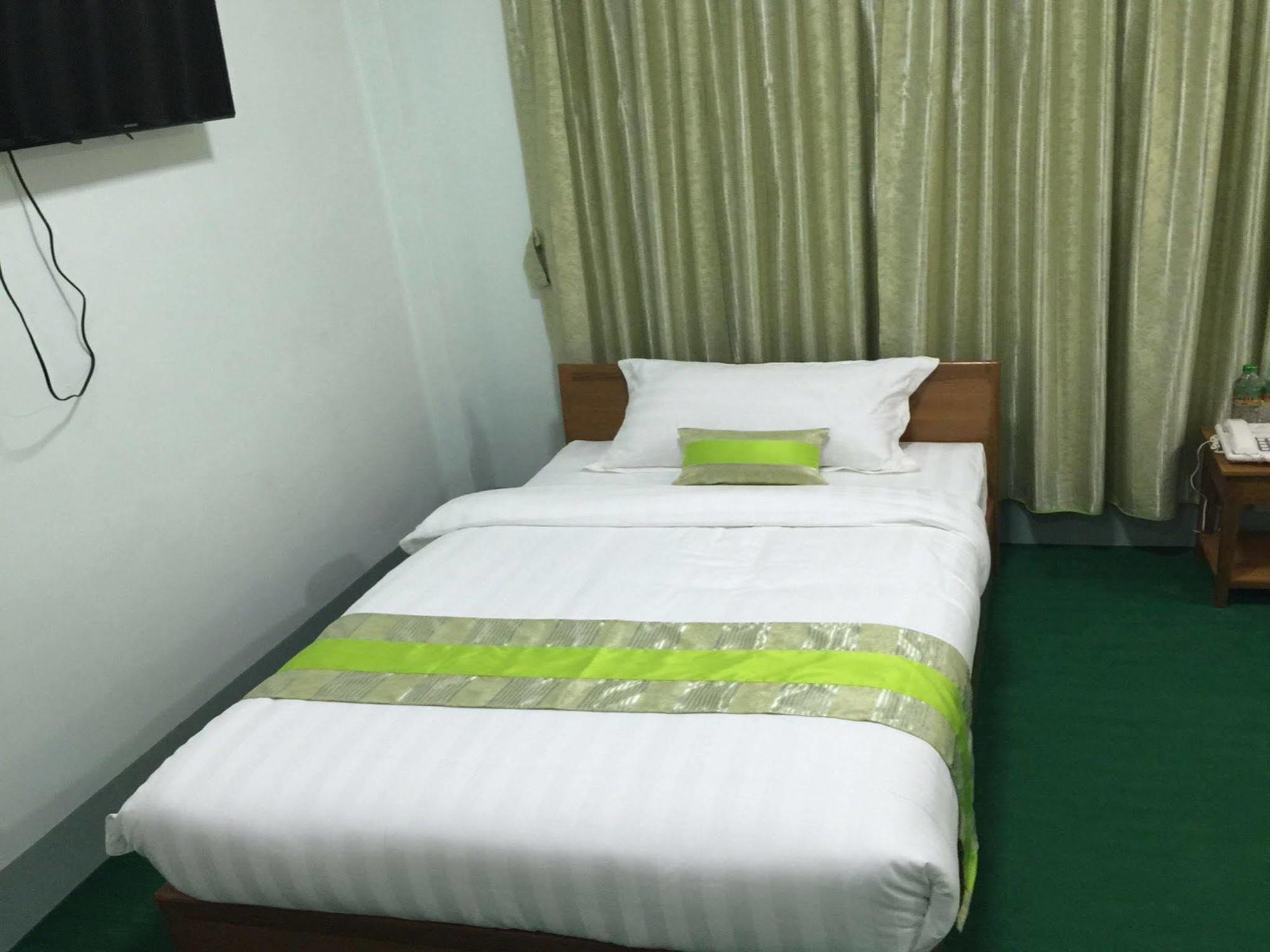 Green Days Inn Mandalay Exterior foto